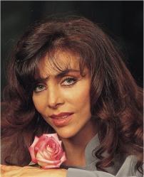 Veronica Castro.jpg - VERÓNICA CASTRO Locutora, modelo, cantante, presentadora y actriz de multiples culebrones de televisión que se han visto en casi todo el mundo. Madre del cantante Cristian Castro. Condujo hace no mucho el programa ''Big Brother VIP''. 